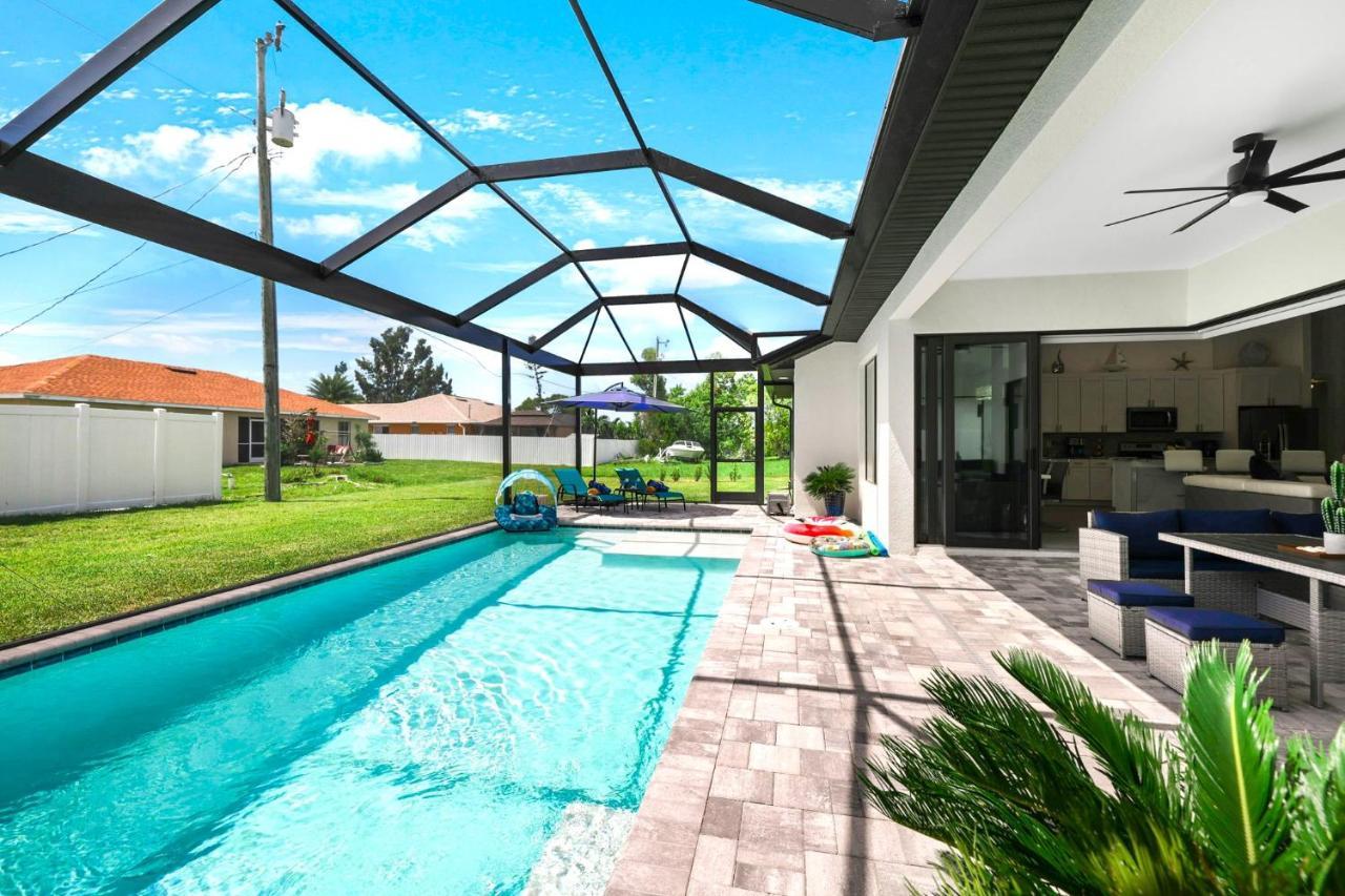 Perfect Oasis Retreat ! 2023 Luxury Built Home, Heated Pool And Games Cape Coral Bagian luar foto